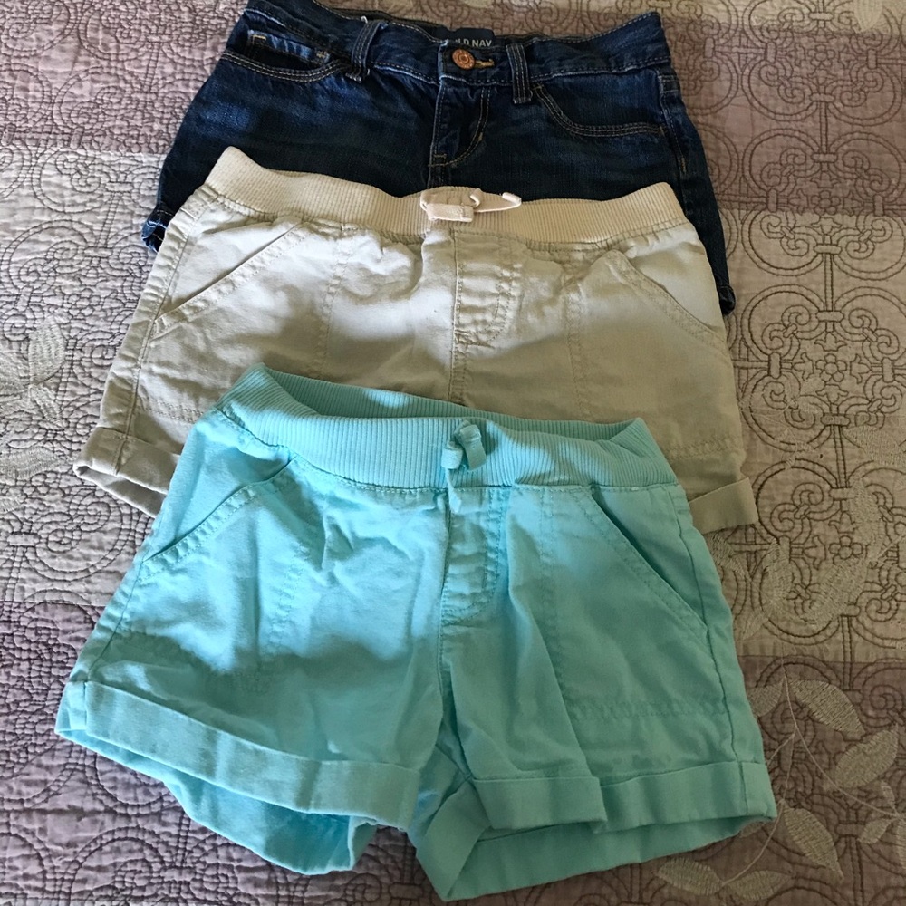 Bundle of 3 girl shorts size 7